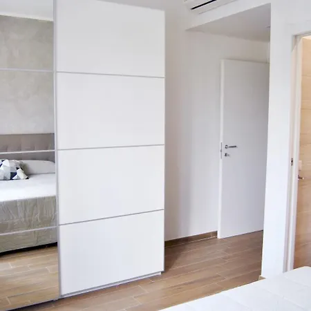 Apartment Romamourhouse *